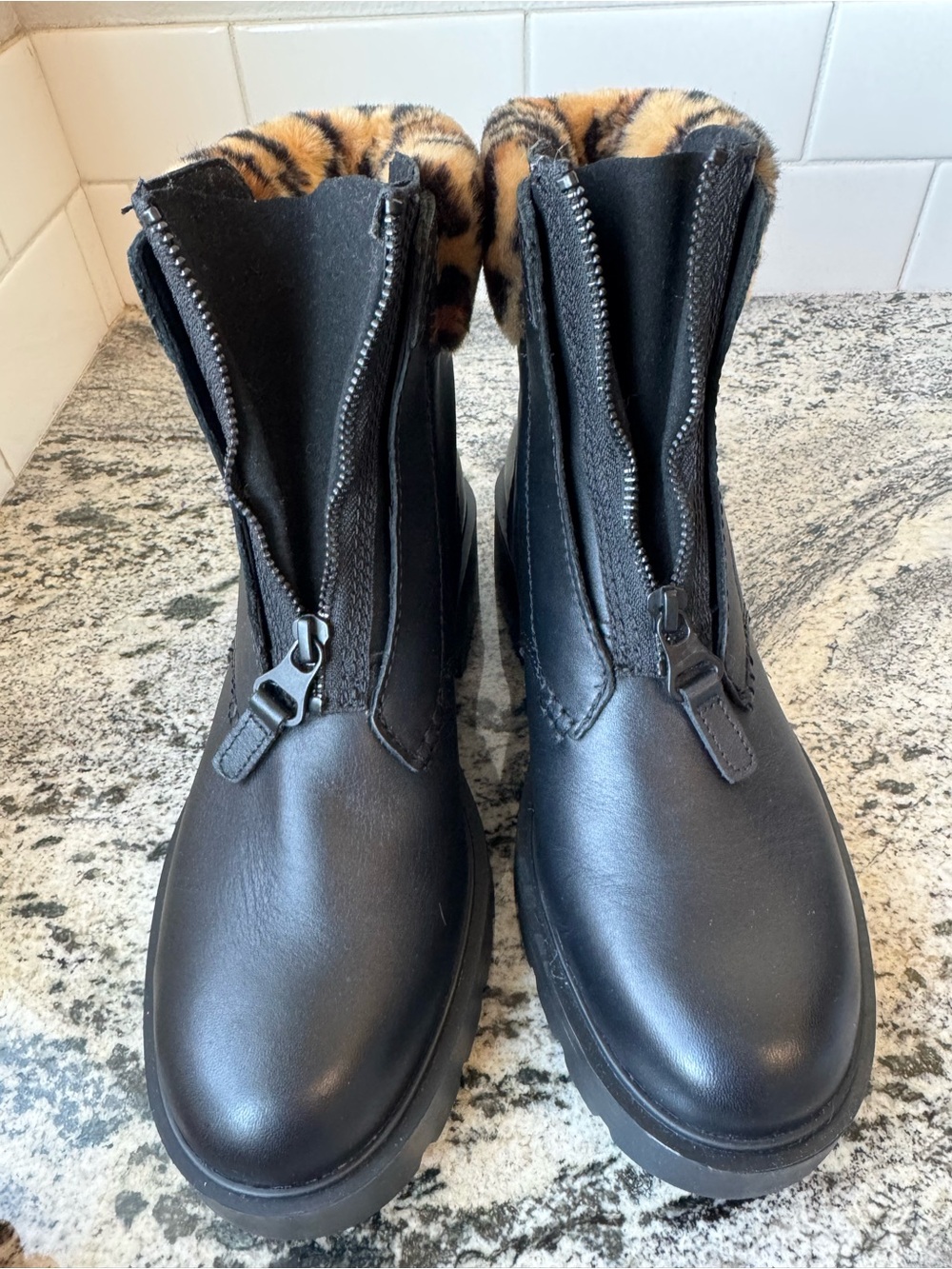 UGG Czeriesa Panther (Leopard) Leather Waterproof boot. Size 9 (runs small). - Picture 7 of 8